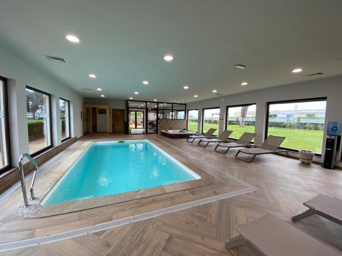 Hotel La Lagune Lucciana  Eksteriør billede